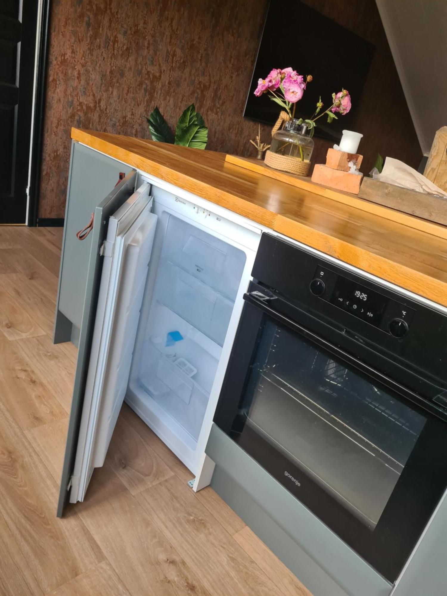 Ljung Mysig Laegenhet Med Oeppen Planloesning Pa Haestgard.ヴィラ 部屋 写真